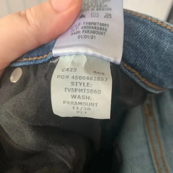 Joe's Jeans Niki  Boyfriend Jeans In Paramount Distressed Cuffs 28 - Picture 5 of 13